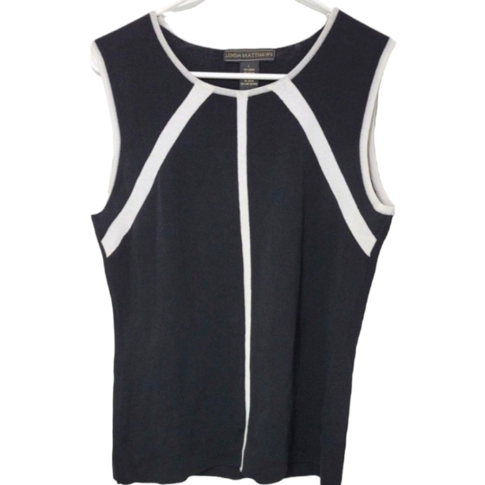 Linda Matthews Large Knit Sleeveless Top Black with White Trim